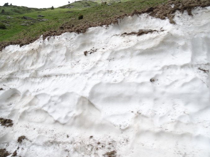 Snow on the Transfăgărășan pass, Romania