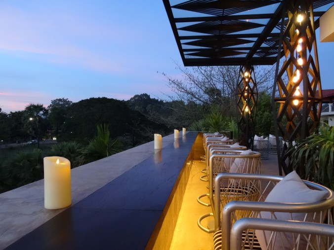 Roof top bar at Jay House Riverpark