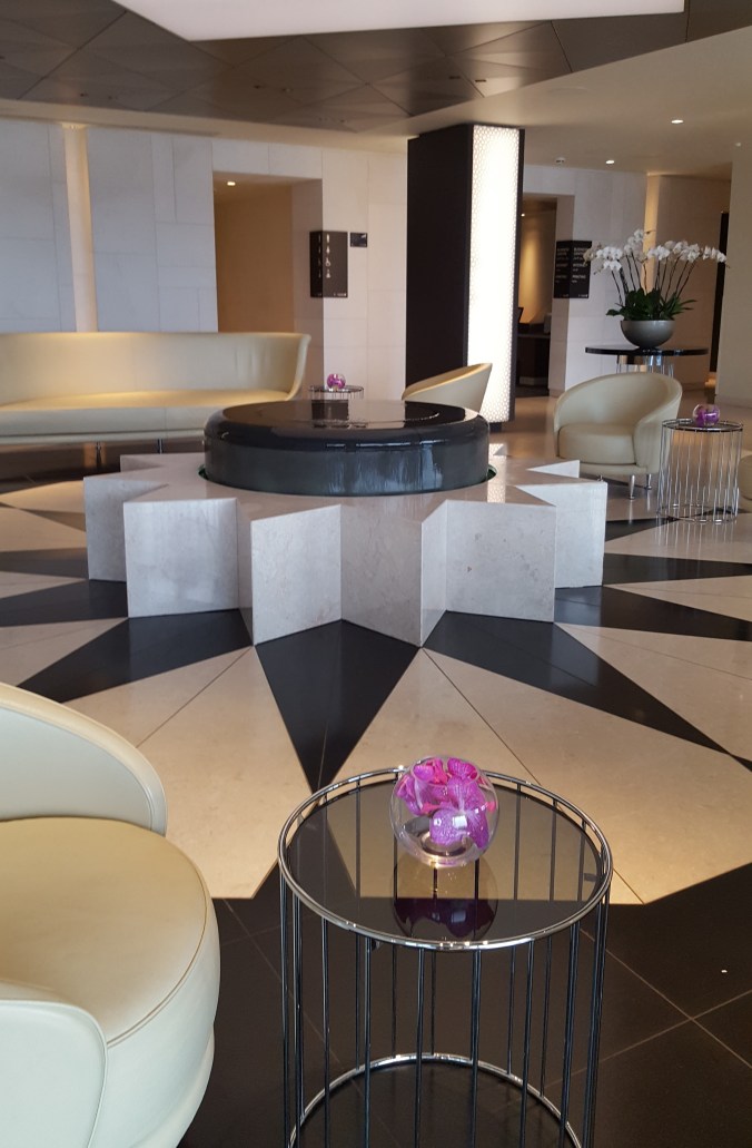 Lobby of the Qatar First and Business Class Lounge, Heathrow Terminal 4