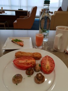 Emirates business class lounge, Gatwick
