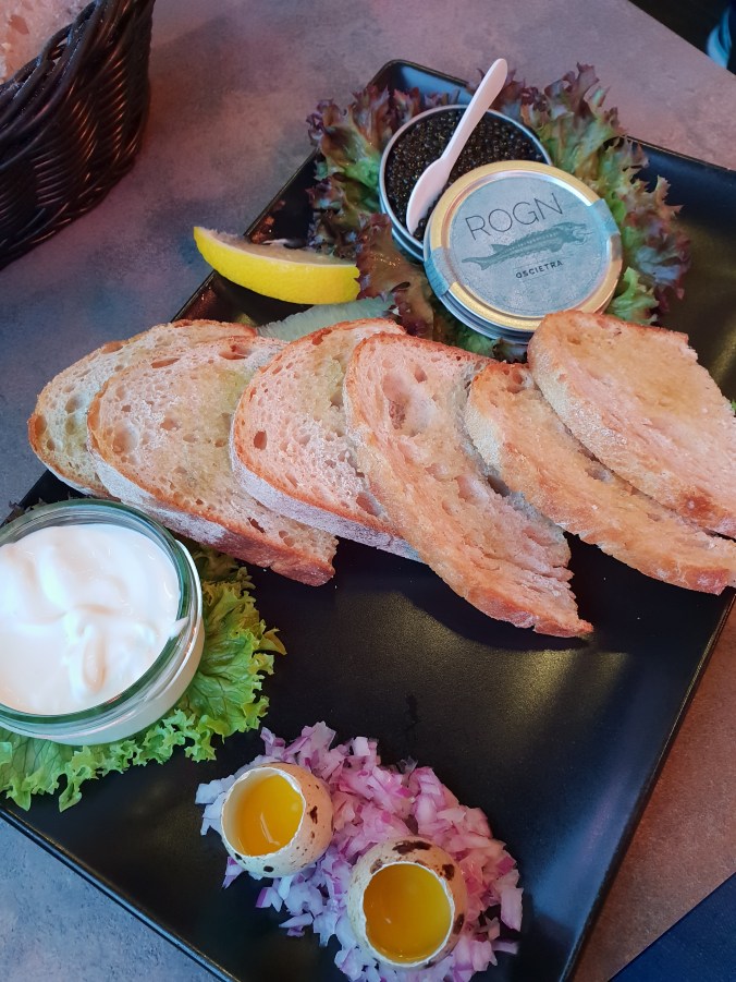 Caviar at Fjellskål Fisk & Skalldyr, Bergen