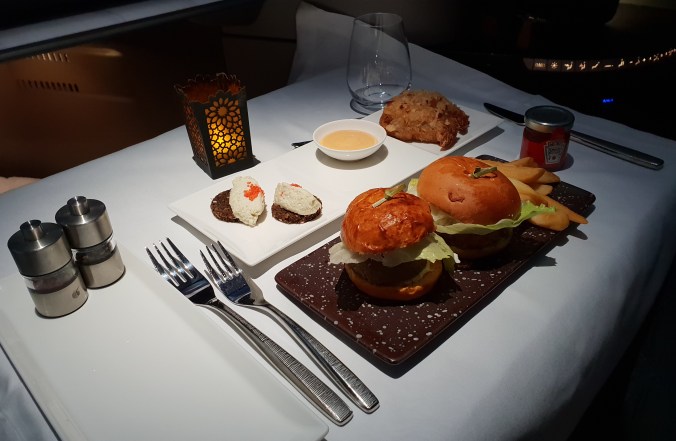 Qatar Airways business class food