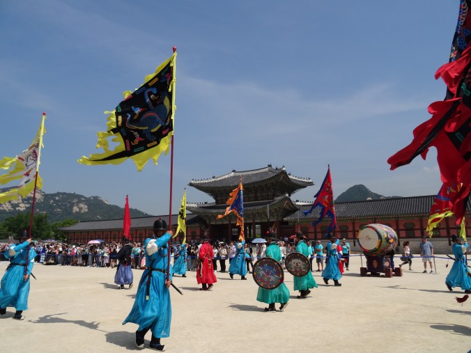 Gyeongbokgung Palace - changing of the guard