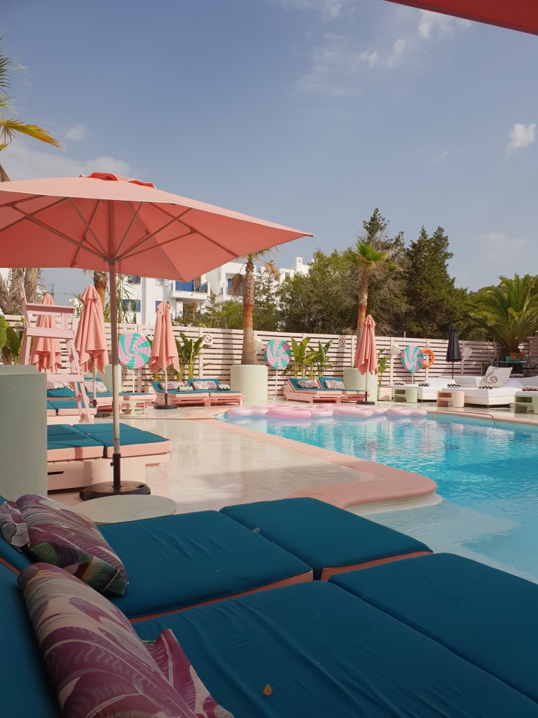 Wikiwoo Hotel  Ibiza