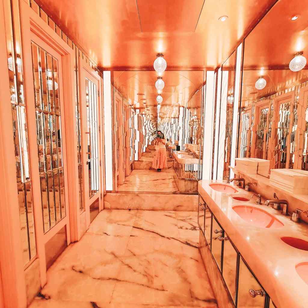 The toilets at Brasserie of Light