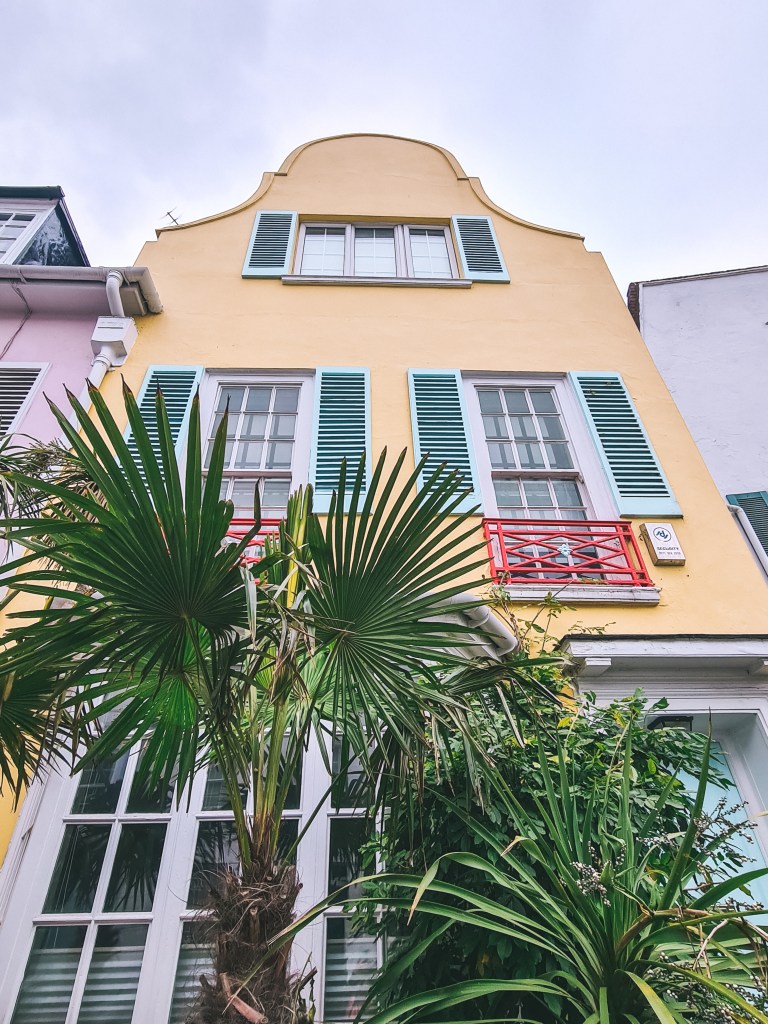 Yellow house, Markham Street, Chelsea