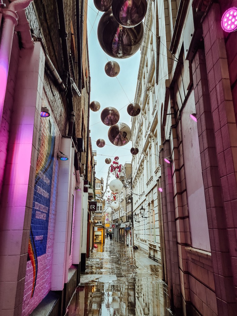 St Christopher's Place Christmas lights 2020